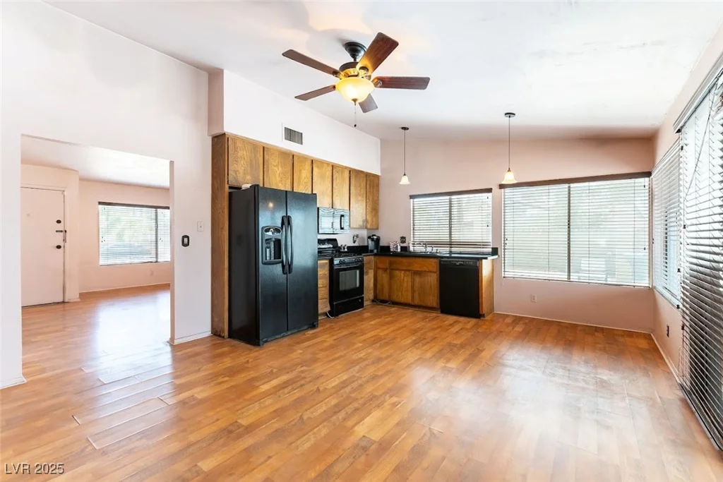 1940 Sunnyslope, Las Vegas, NV 89119