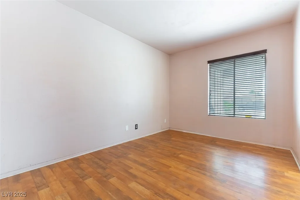 1940 Sunnyslope, Las Vegas, NV 89119