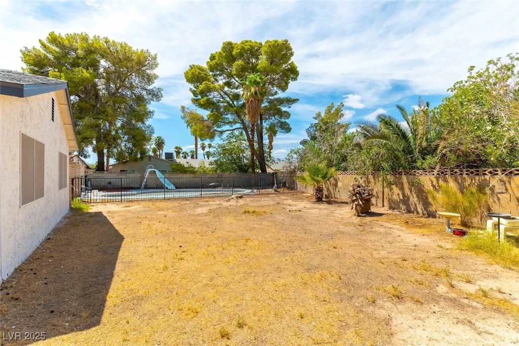 1940 Sunnyslope, Las Vegas, NV 89119