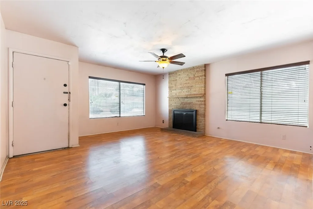 1940 Sunnyslope, Las Vegas, NV 89119