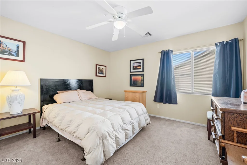 5456 Raccoon Valley, Las Vegas, NV 89122