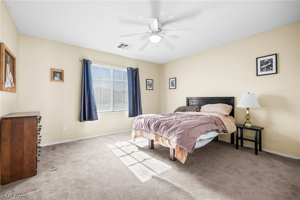 5456 Raccoon Valley, Las Vegas, NV 89122
