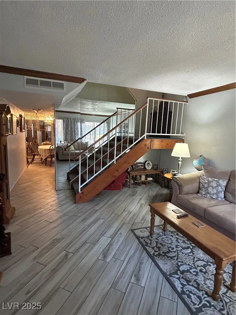 4247 Mississippi, Las Vegas, NV 89103