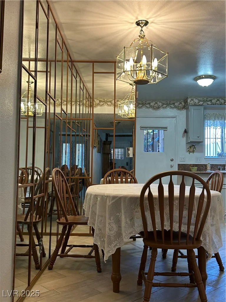 4247 Mississippi, Las Vegas, NV 89103