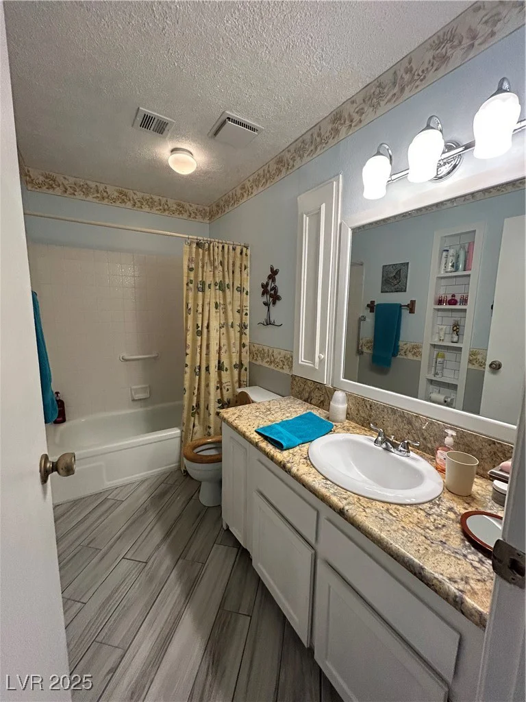 4247 Mississippi, Las Vegas, NV 89103