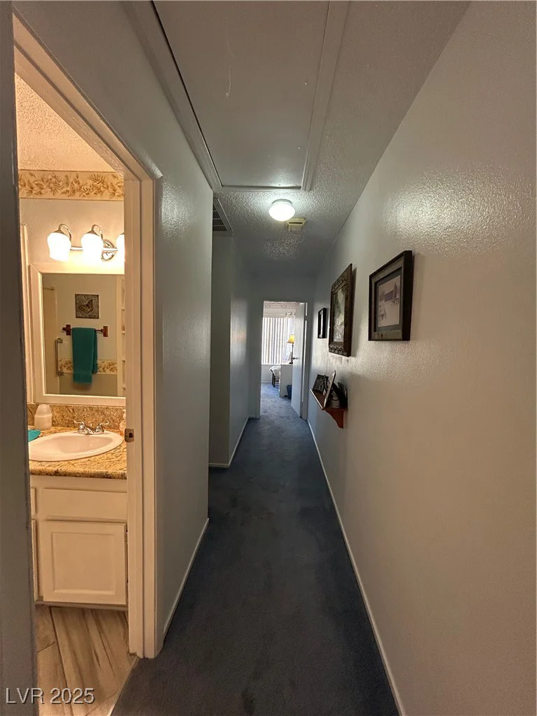 4247 Mississippi, Las Vegas, NV 89103