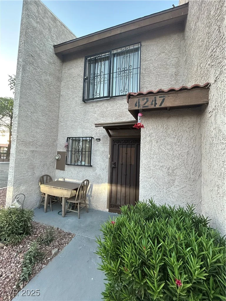 4247 Mississippi, Las Vegas, NV 89103