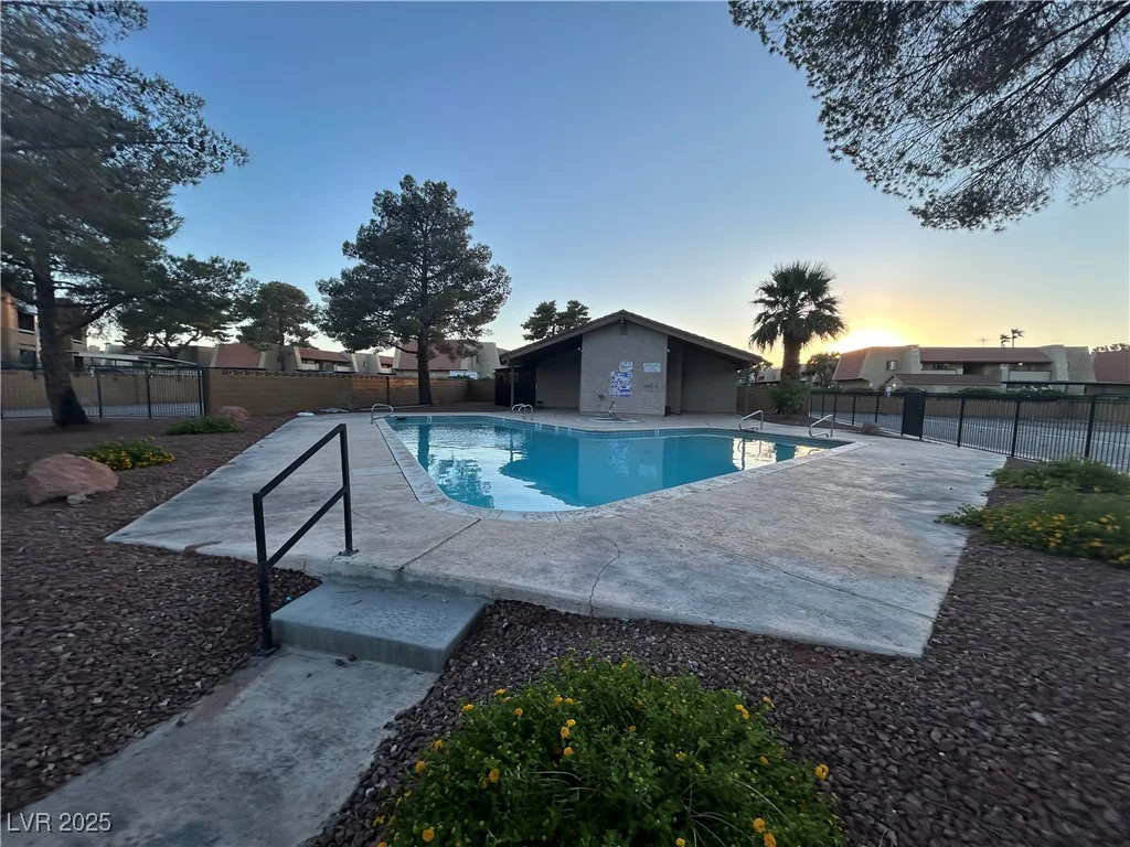 4247 Mississippi, Las Vegas, NV 89103