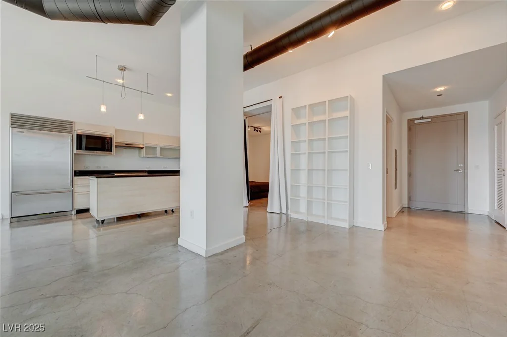 200 Hoover, Las Vegas, NV 89101