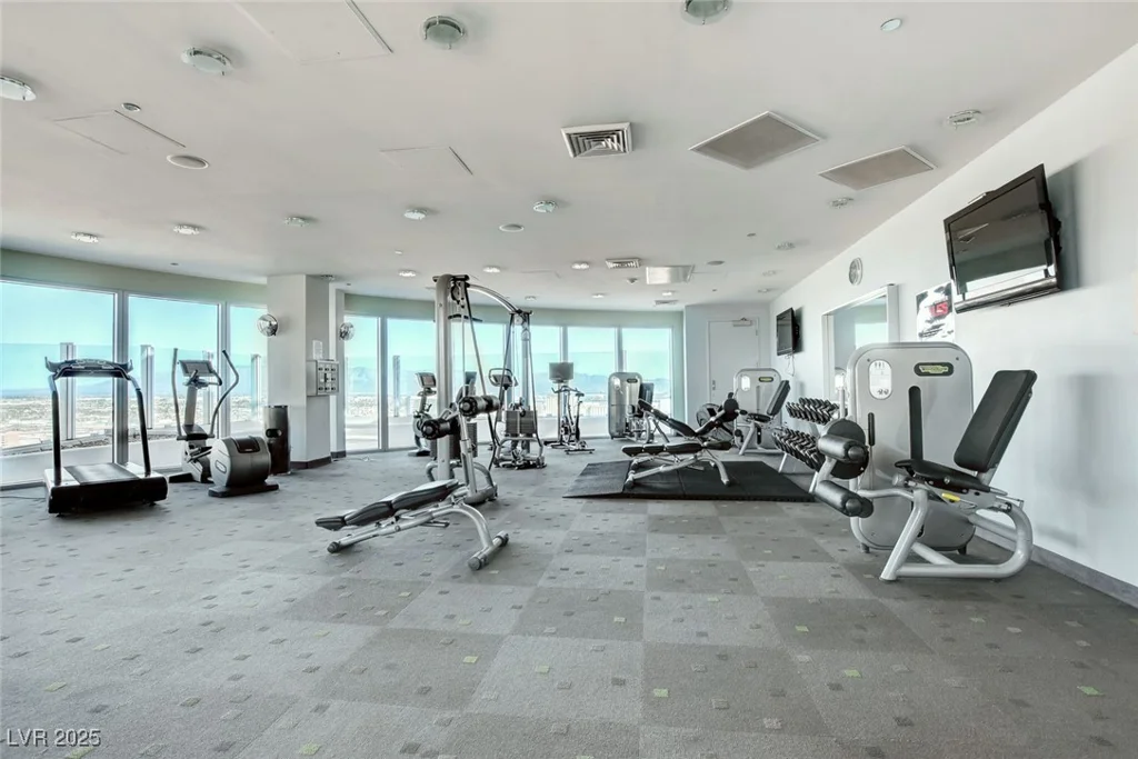 200 Hoover, Las Vegas, NV 89101