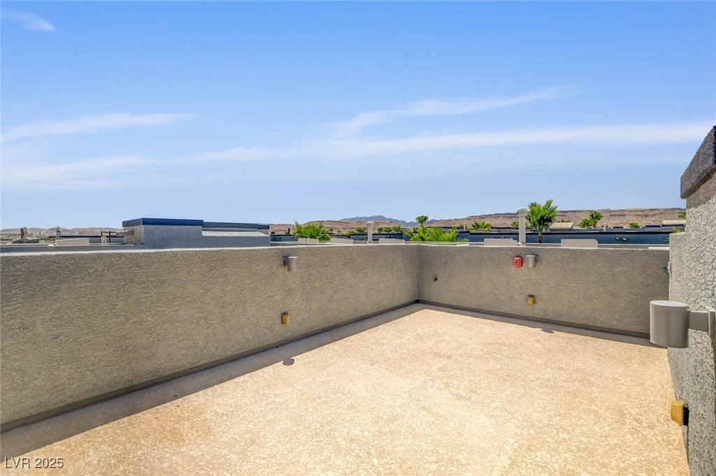9050 Tropicana, Las Vegas, NV 89147