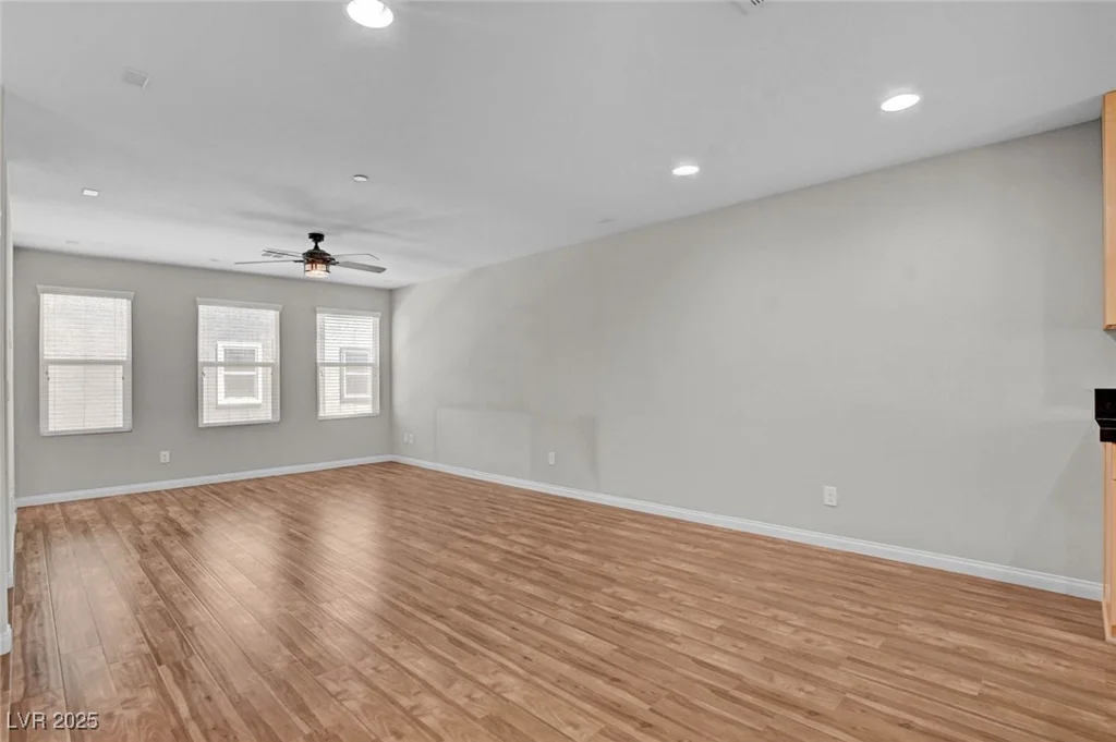 9050 Tropicana, Las Vegas, NV 89147