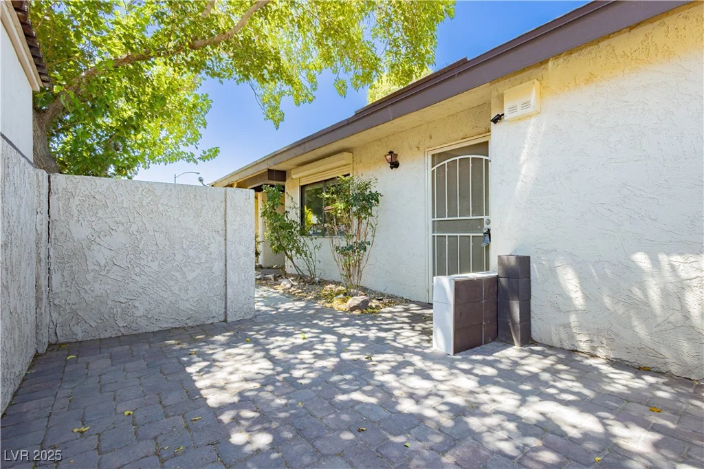 3410 Pecos, Las Vegas, NV 89121
