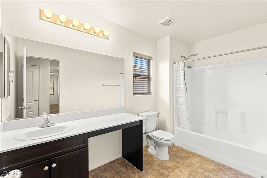 7927 Blue Lake Peak, Las Vegas, NV 89166
