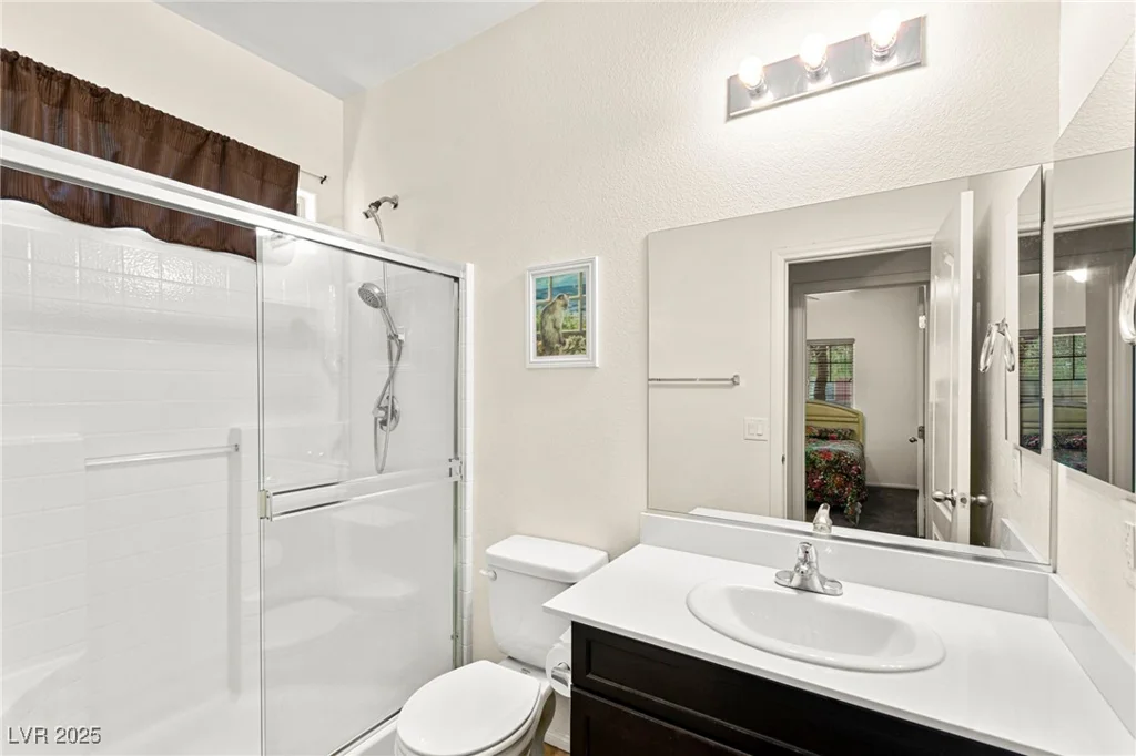 7927 Blue Lake Peak, Las Vegas, NV 89166