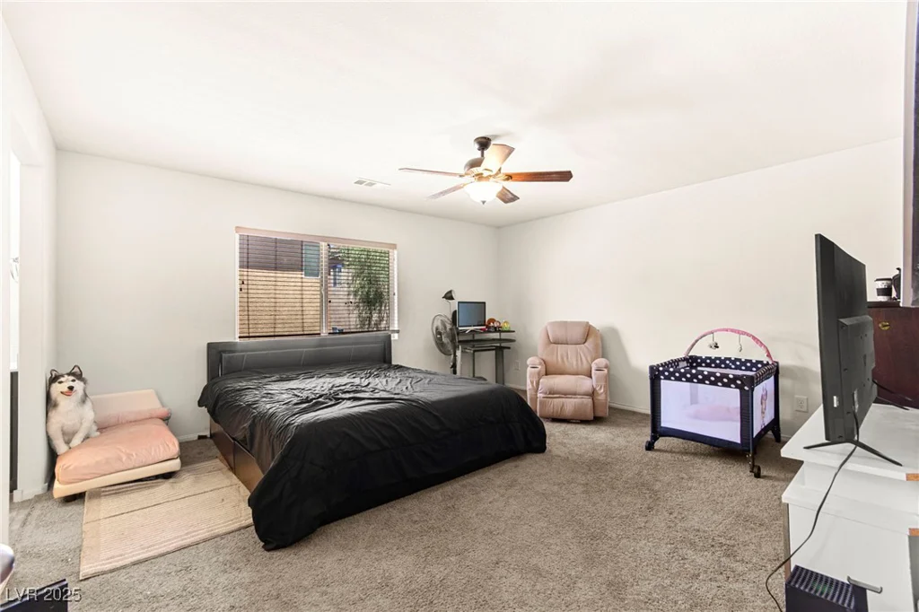 7927 Blue Lake Peak, Las Vegas, NV 89166