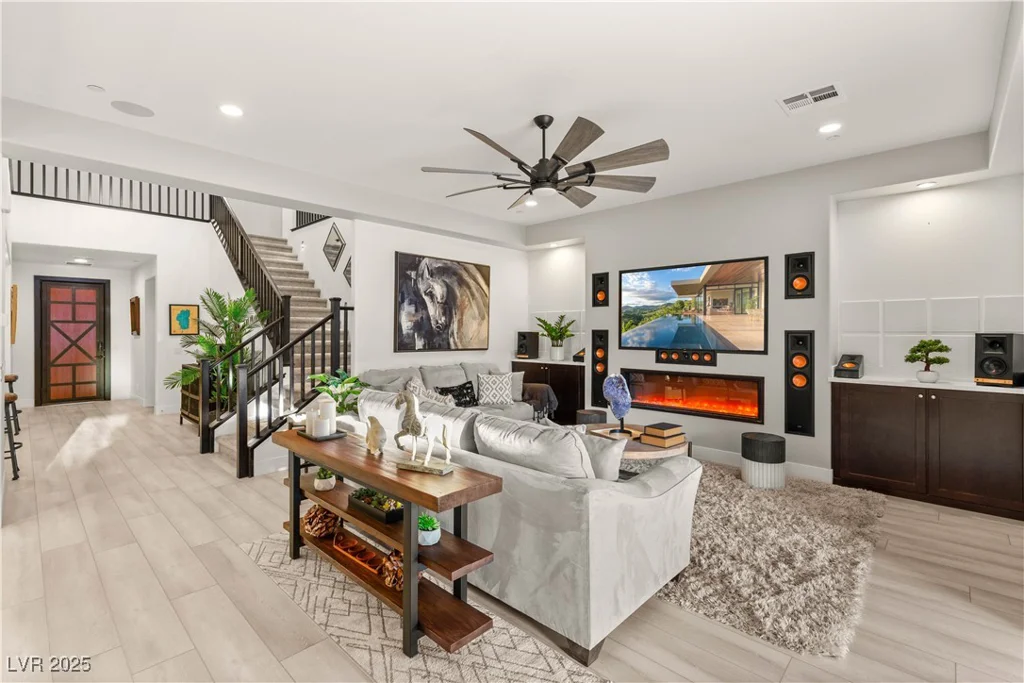 4505 Amazing View, Las Vegas, NV 89129