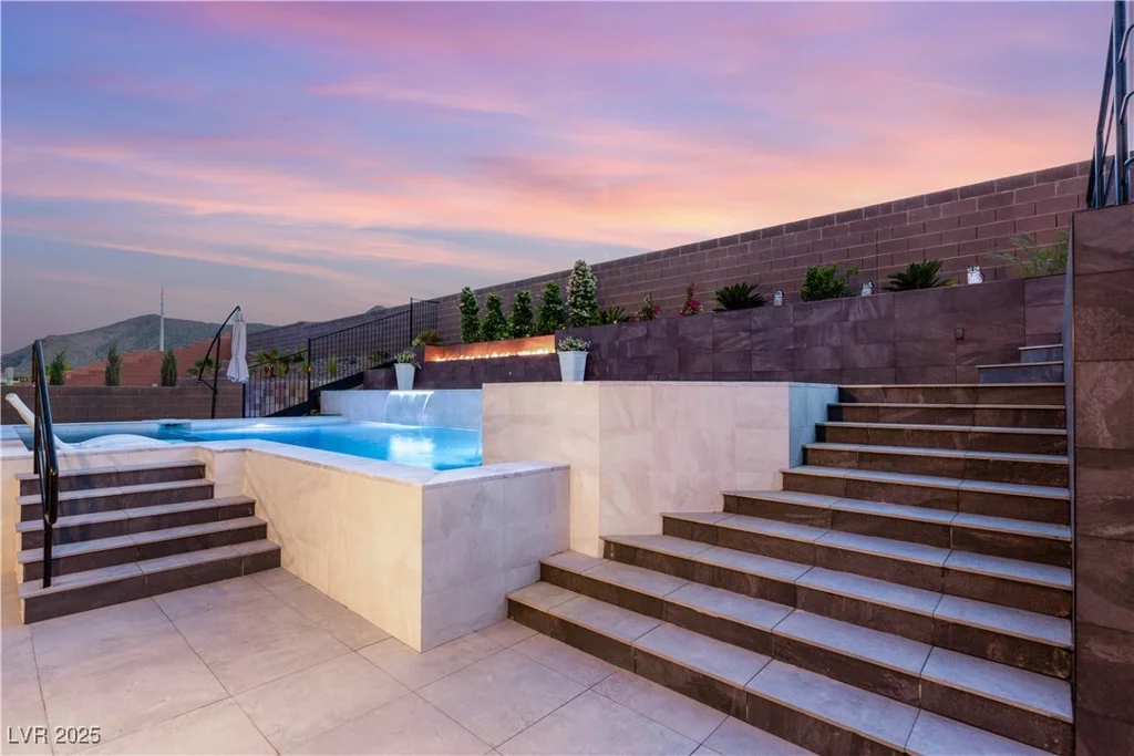 4505 Amazing View, Las Vegas, NV 89129