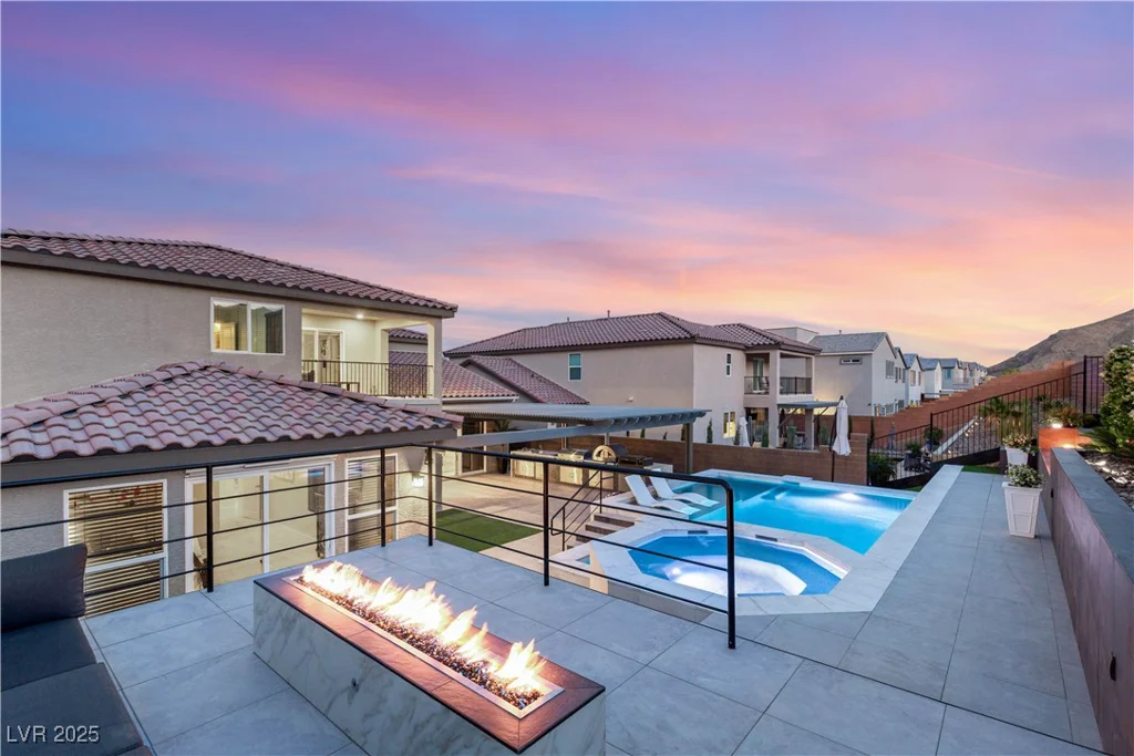 4505 Amazing View, Las Vegas, NV 89129