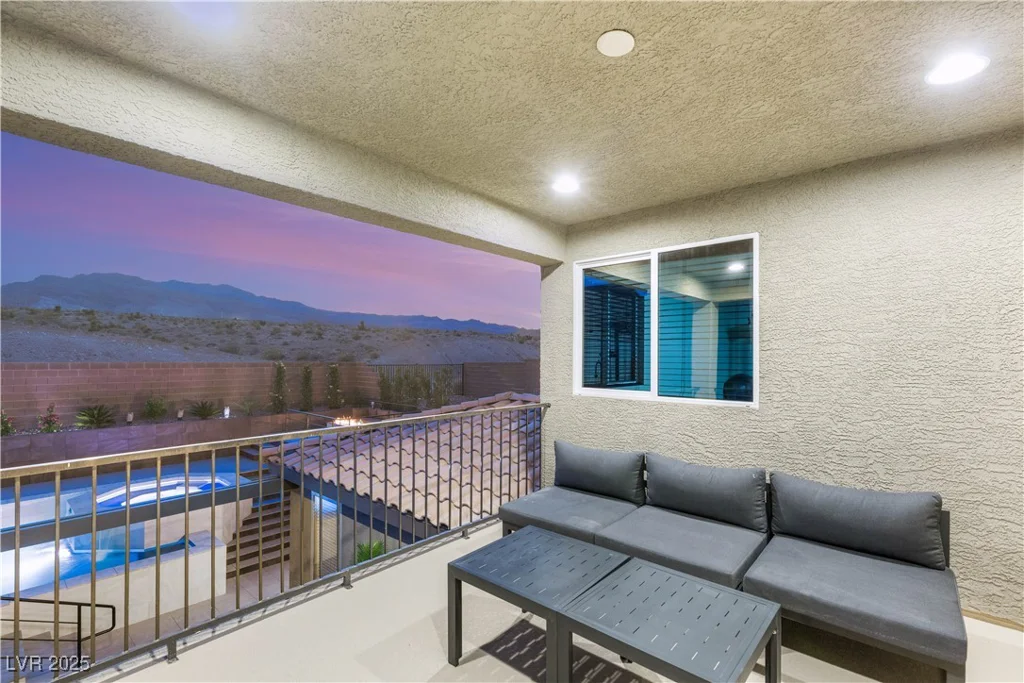 4505 Amazing View, Las Vegas, NV 89129