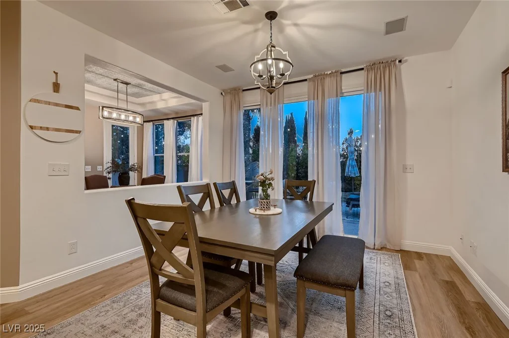 1612 Estrella, Las Vegas, NV 89117