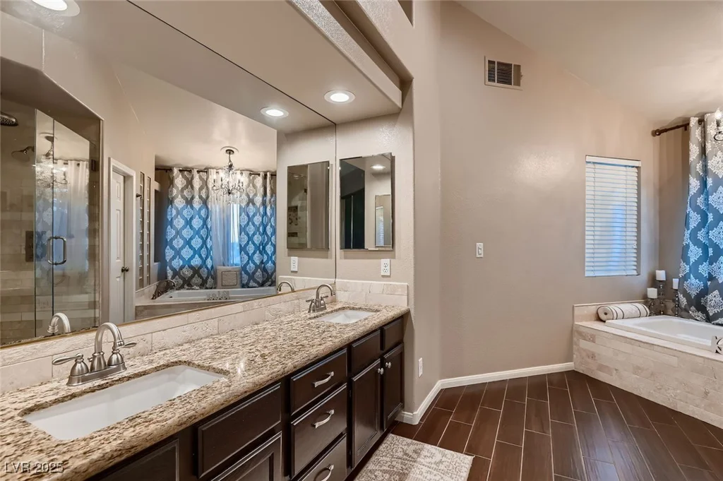 1612 Estrella, Las Vegas, NV 89117