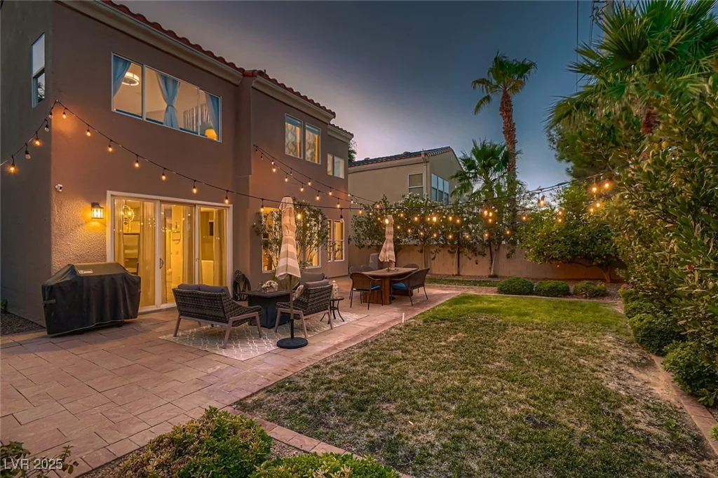 1612 Estrella, Las Vegas, NV 89117