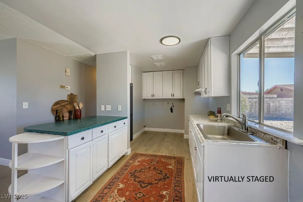 5813 Condor, Las Vegas, NV 89108