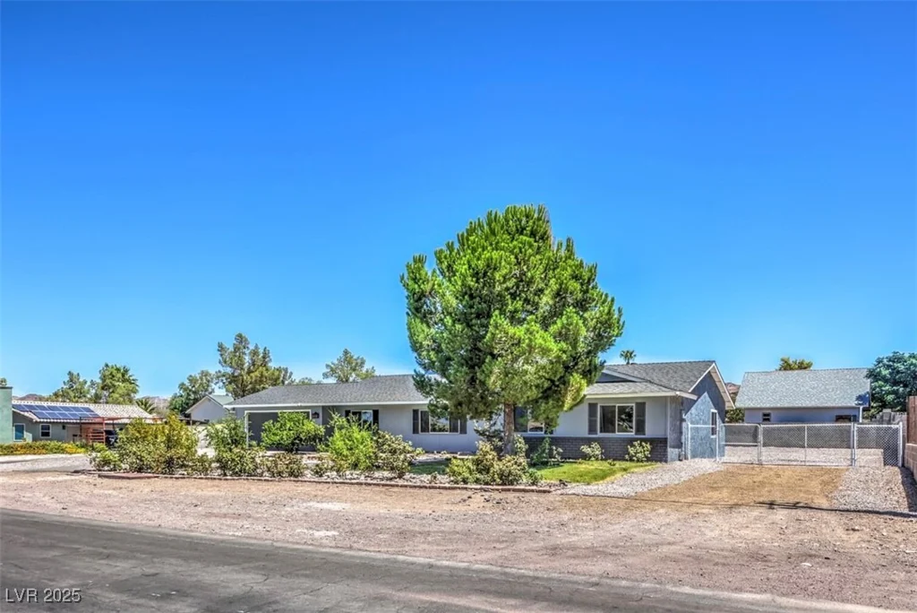 2020 Pinto, Henderson, NV 89002