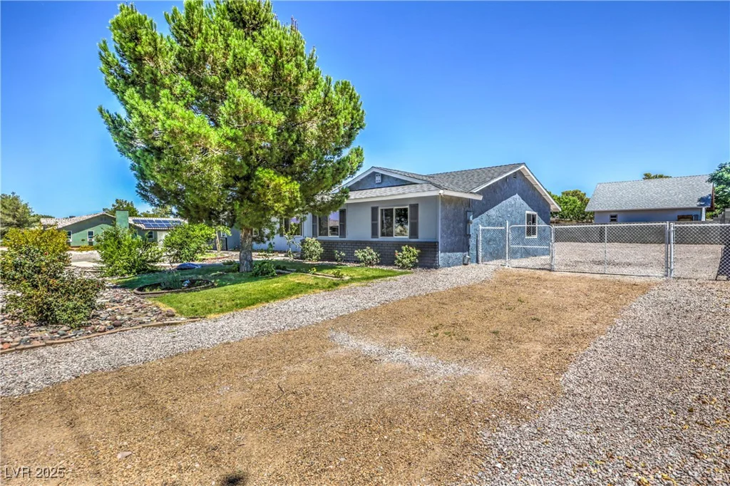 2020 Pinto, Henderson, NV 89002