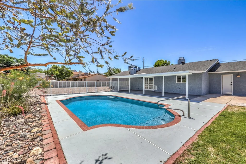 2020 Pinto, Henderson, NV 89002