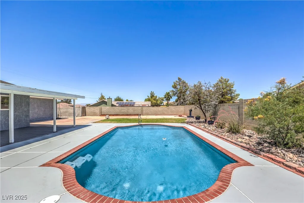 2020 Pinto, Henderson, NV 89002