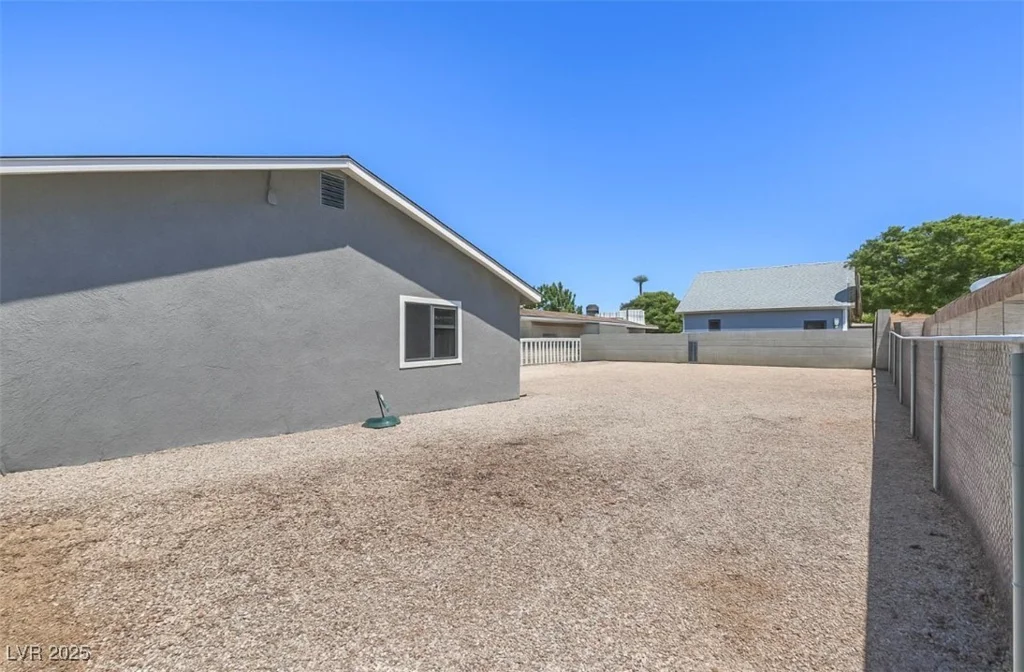 2020 Pinto, Henderson, NV 89002