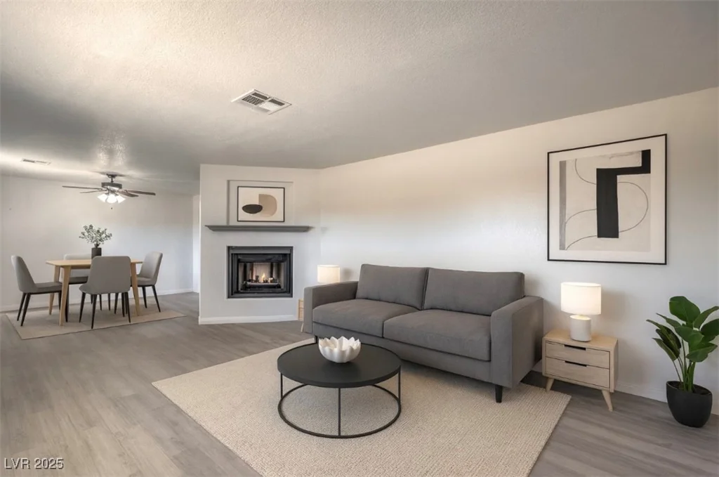 2020 Pinto, Henderson, NV 89002