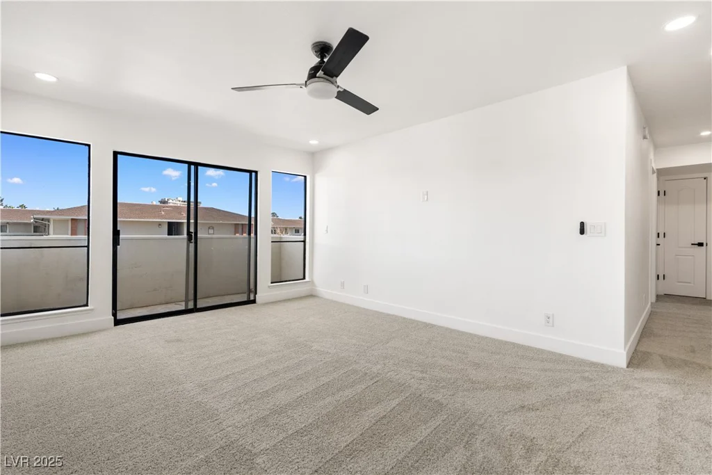 2838 Geary, Las Vegas, NV 89109