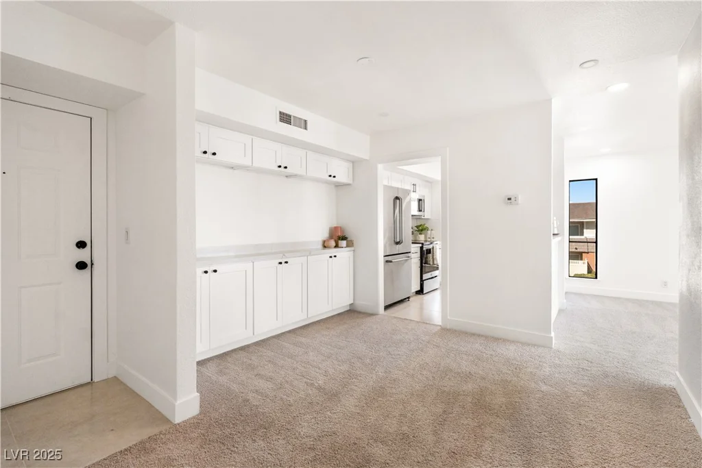 2838 Geary, Las Vegas, NV 89109