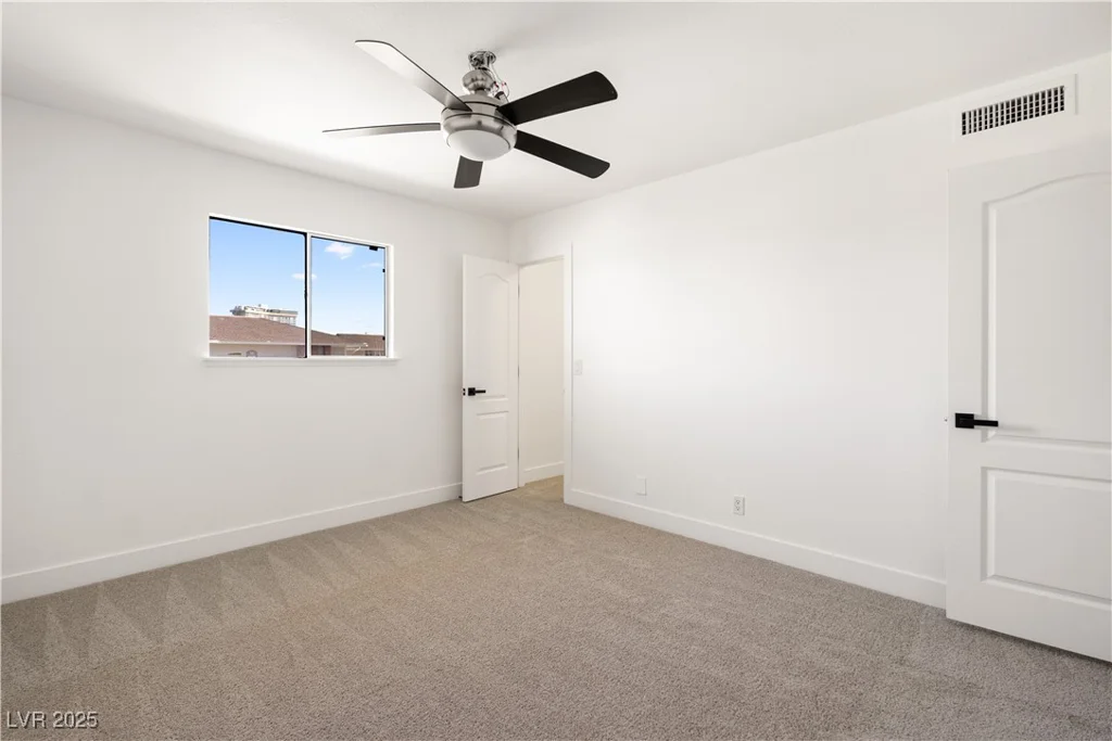 2838 Geary, Las Vegas, NV 89109