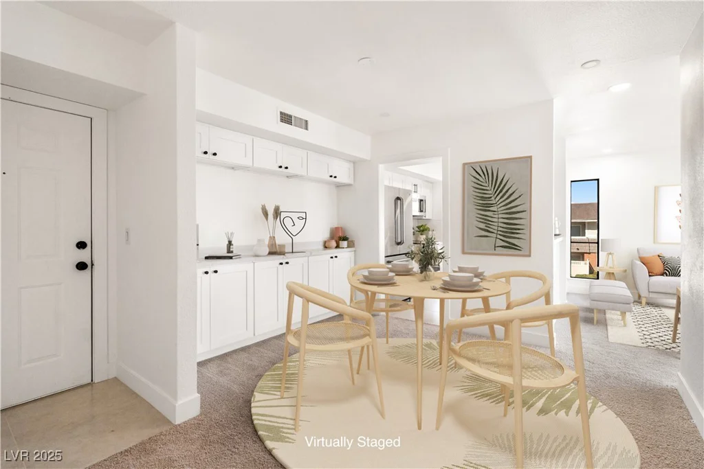 2838 Geary, Las Vegas, NV 89109
