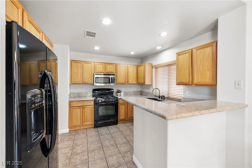 7813 Faith, Las Vegas, NV 89131