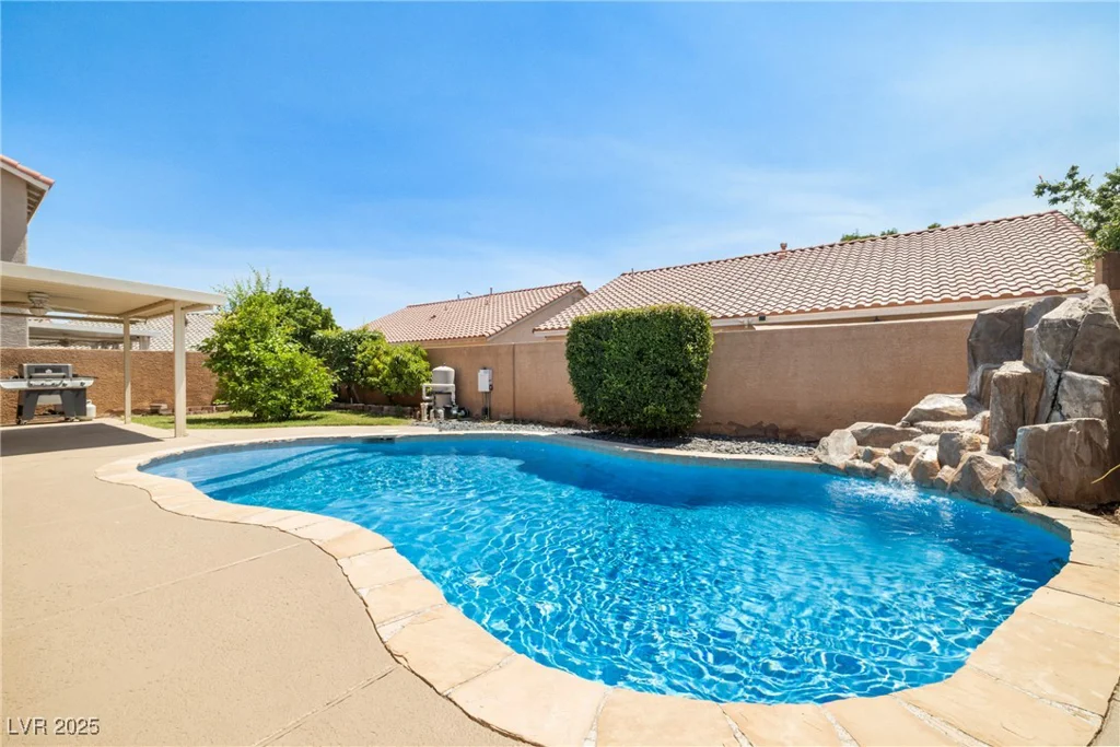 7813 Faith, Las Vegas, NV 89131