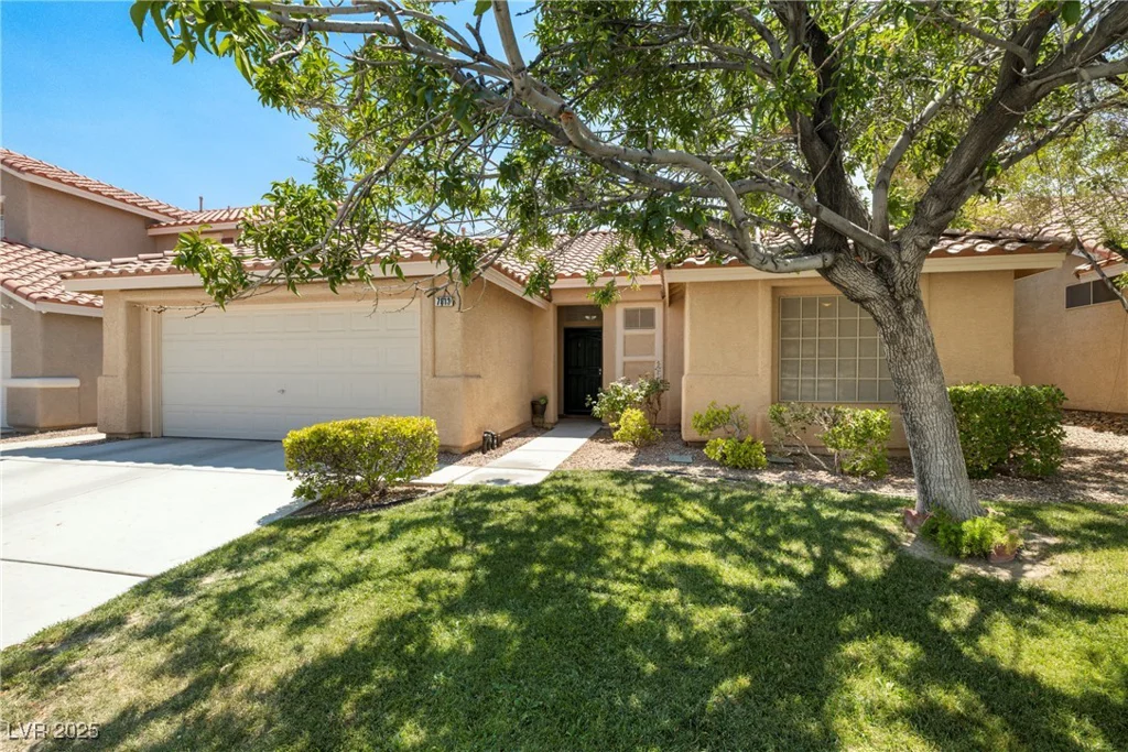7813 Faith, Las Vegas, NV 89131