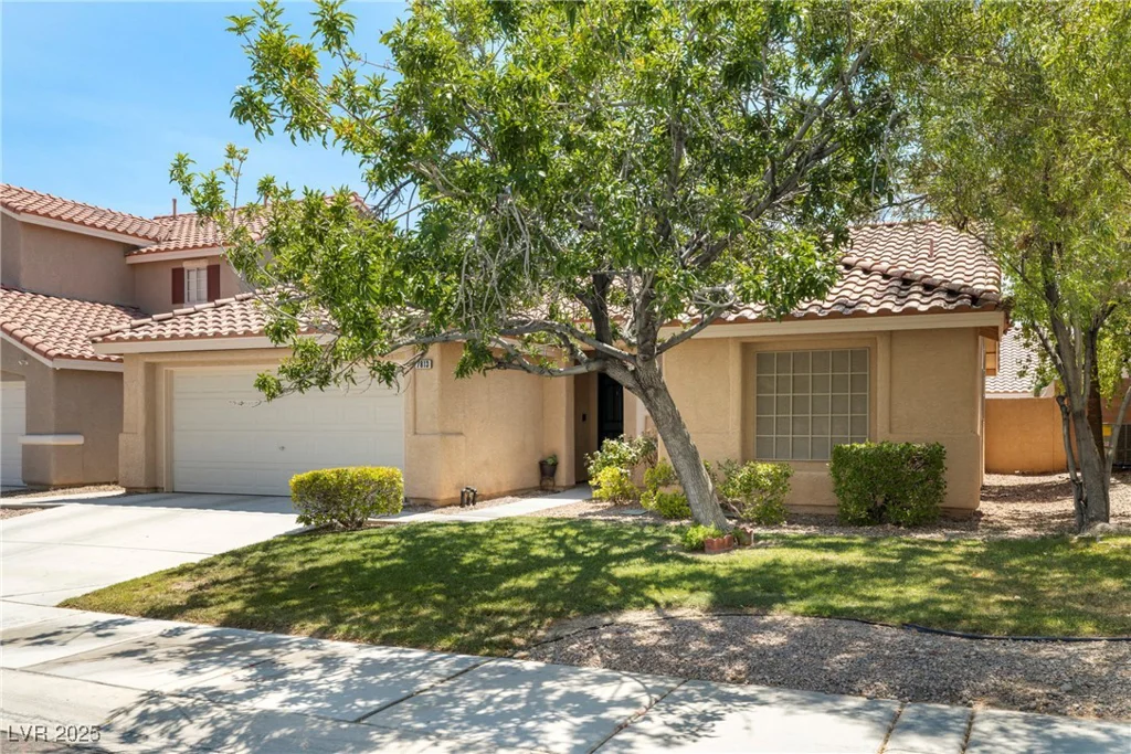 7813 Faith, Las Vegas, NV 89131