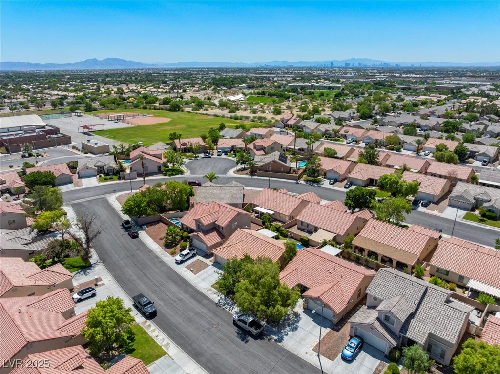 7813 Faith, Las Vegas, NV 89131