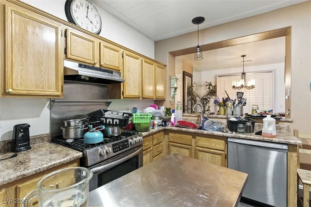 5905 Autumn Harvest, Las Vegas, NV 89142