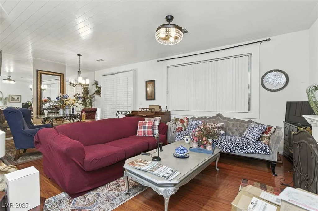 5905 Autumn Harvest, Las Vegas, NV 89142