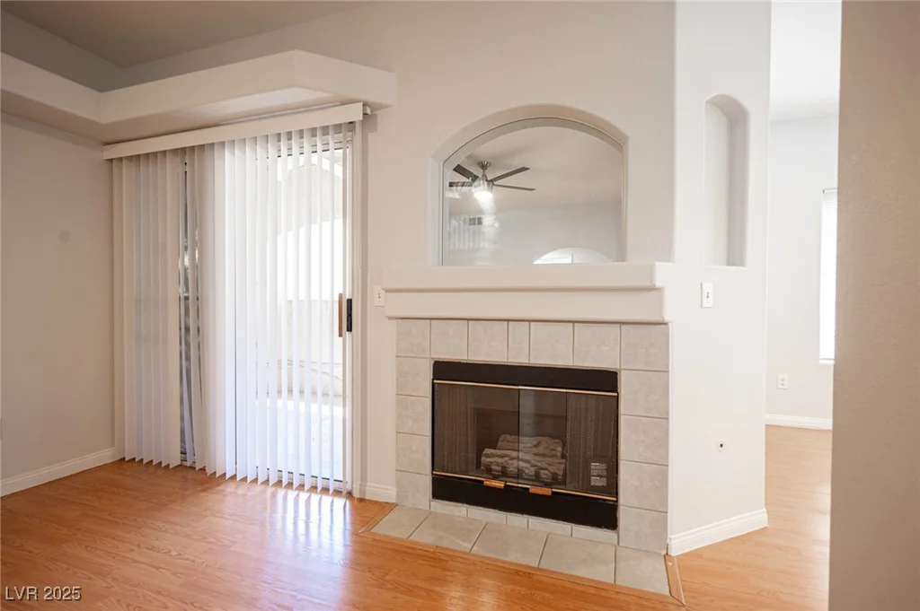 8420 White Eagle, Las Vegas, NV 89145