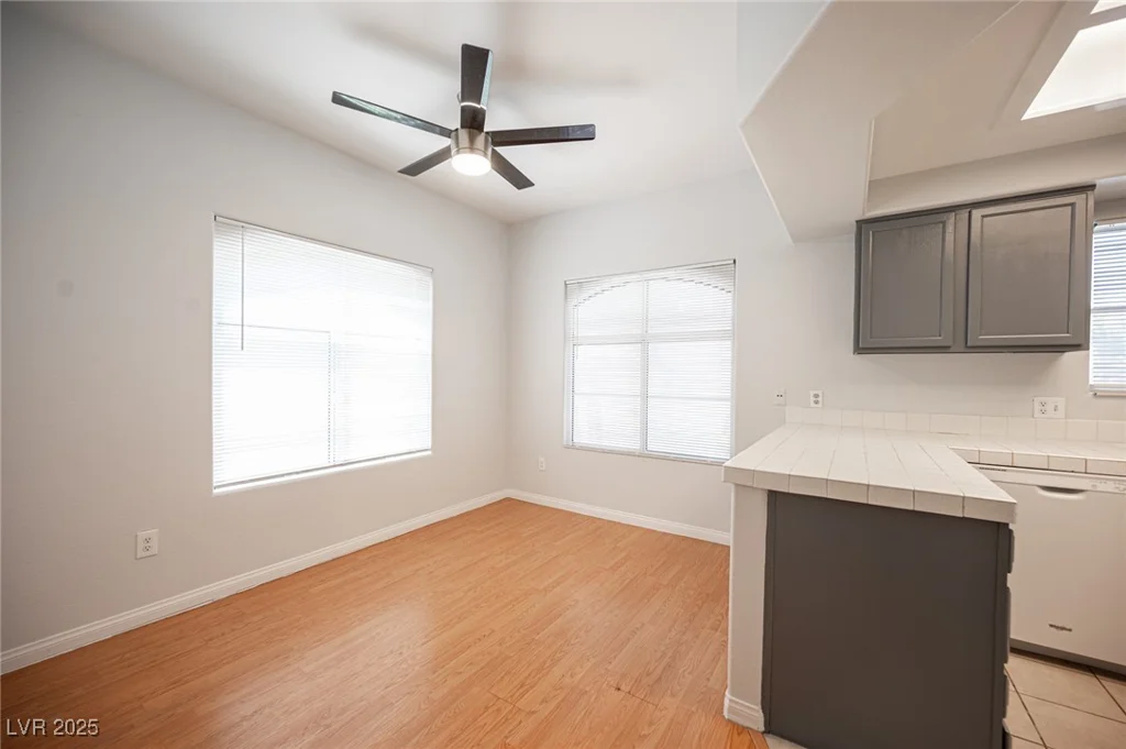 8420 White Eagle, Las Vegas, NV 89145