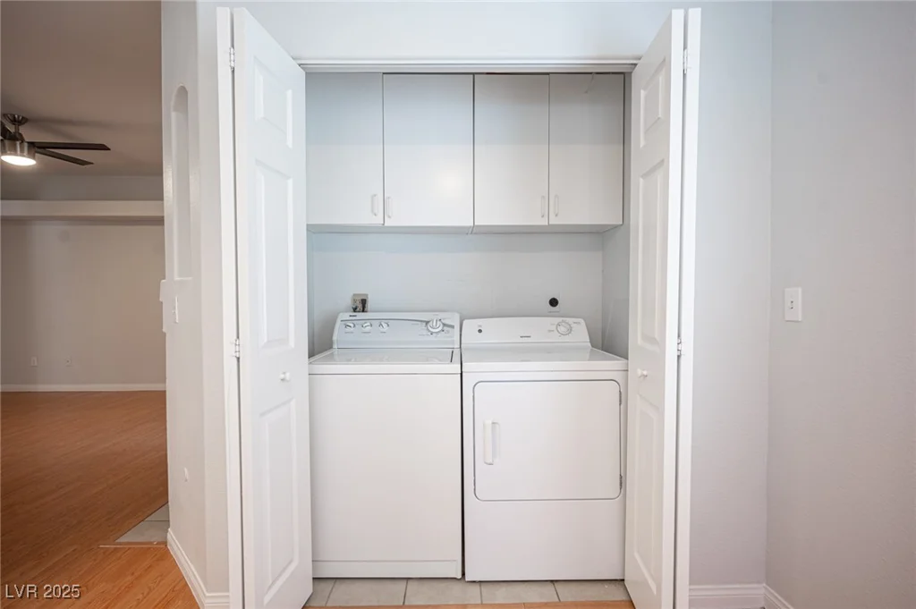 8420 White Eagle, Las Vegas, NV 89145