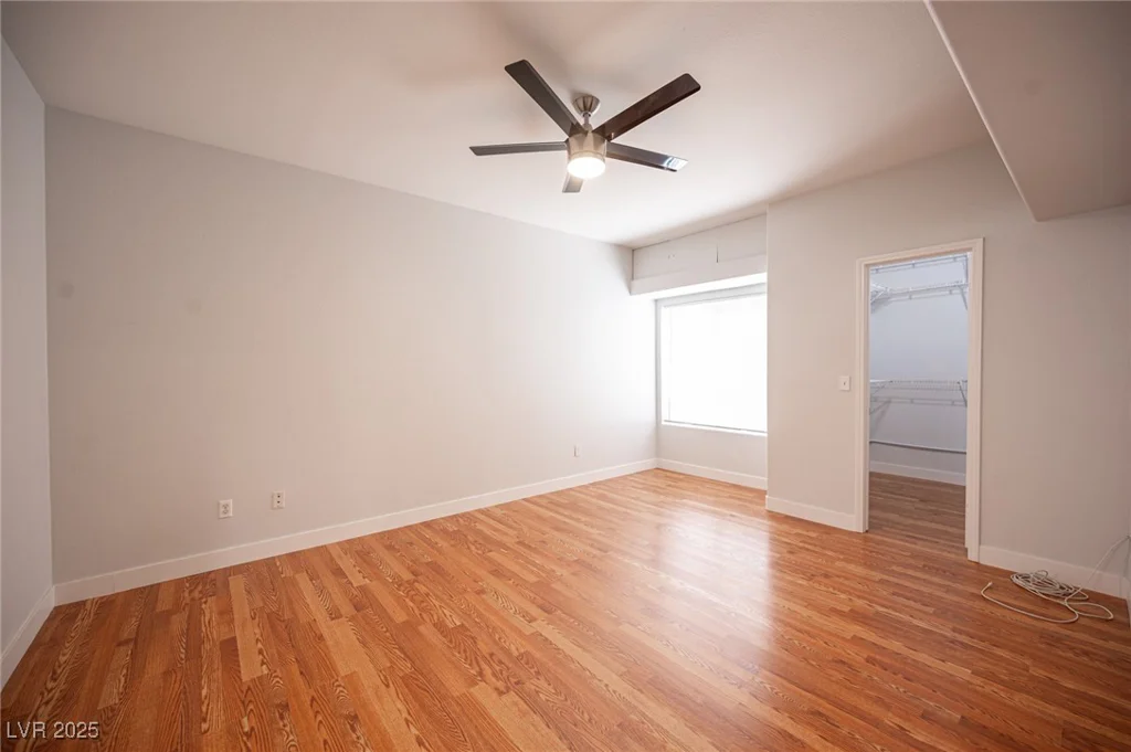 8420 White Eagle, Las Vegas, NV 89145