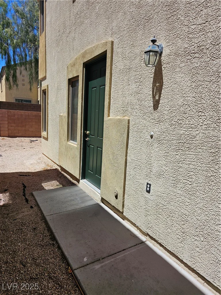 6537 Butterfly Sky, North Las Vegas, NV 89084